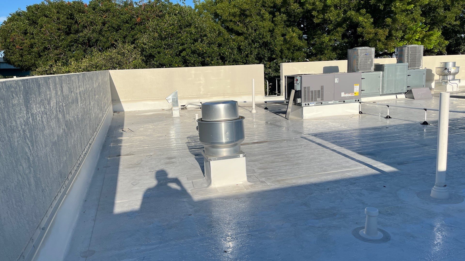 Commercial roofing system in South Florida